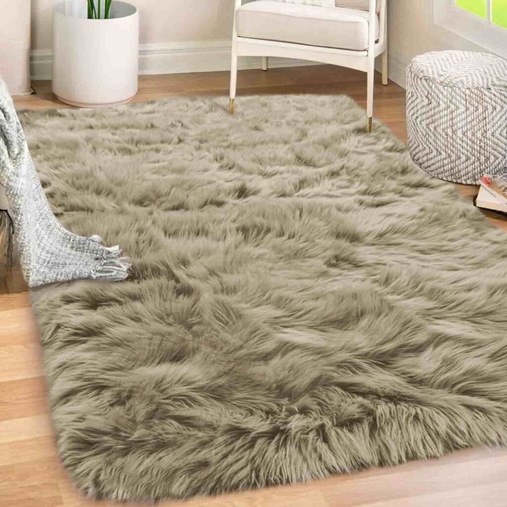fur carpet for room